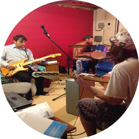 Scary Garry and the Dinosaurs