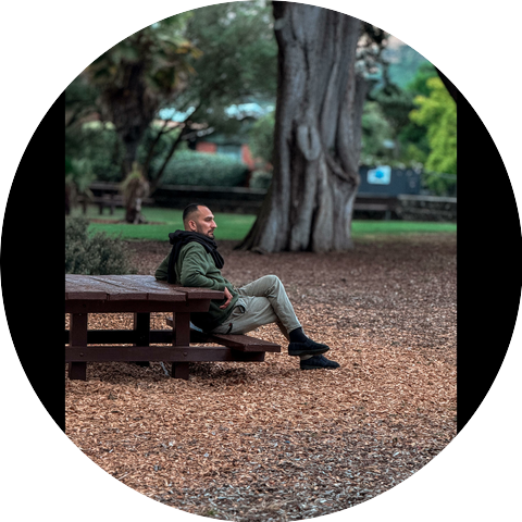 Mushtaq Hussain Official