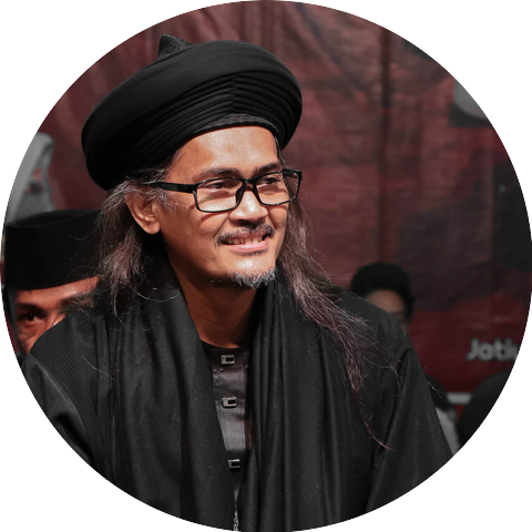 GUS ALI GONDRONG