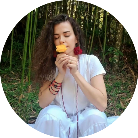 Bruna Lins