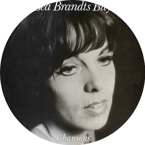 Bea Brandts Buys