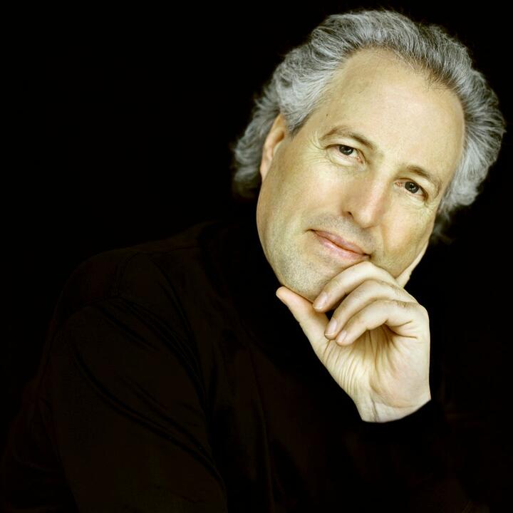 Manfred Honeck Cond.