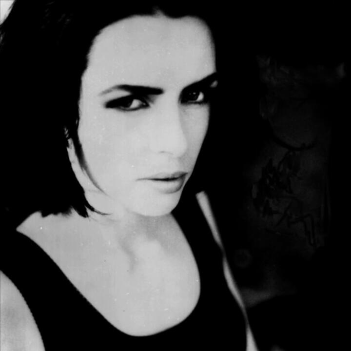 Toni Halliday