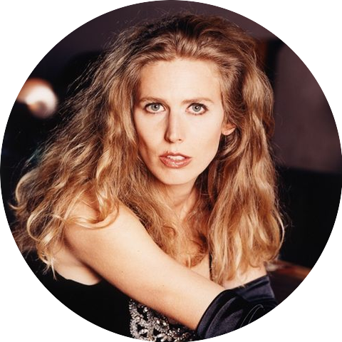 Sophie B. Hawkins