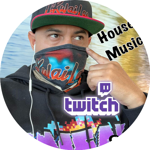 LFam Streamers Music
