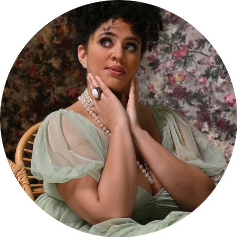 Bernadette Pires