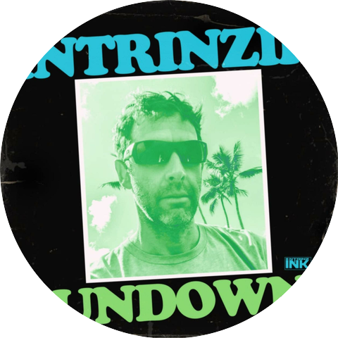 Intrinzik