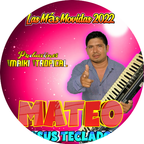 MATEO Y SUS TECLADOS