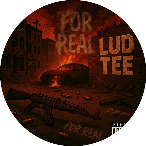 Lud Tee