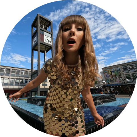 Looking Glass Alice