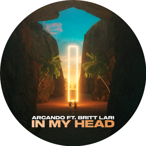 Arcando & Britt Lari