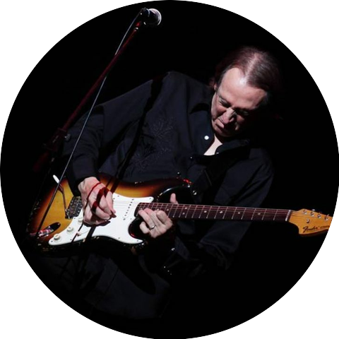 Michael Landau