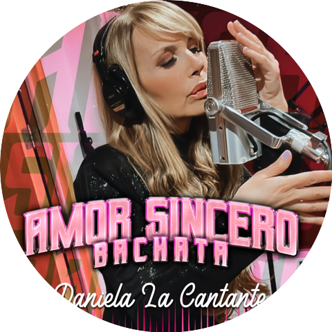 Daniela La Cantante