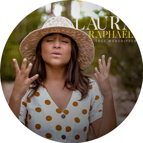 Laura Raphaeli