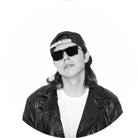 Max Vangeli