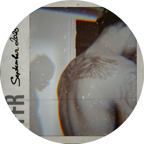 VX9