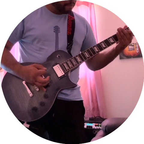 Luis Gerardo Antequera V