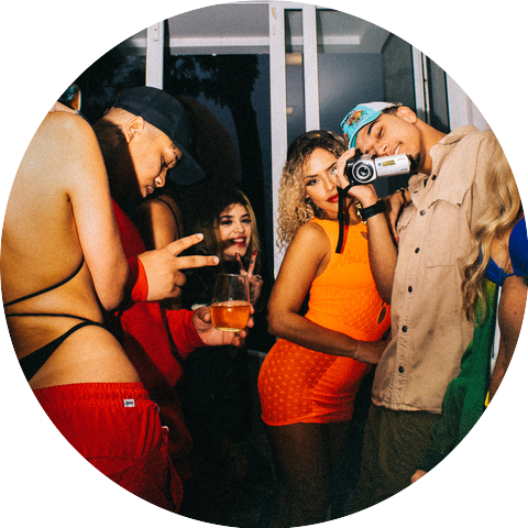 Veigh, Supernova Ent and MC Luanna
