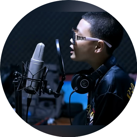 Karen Music