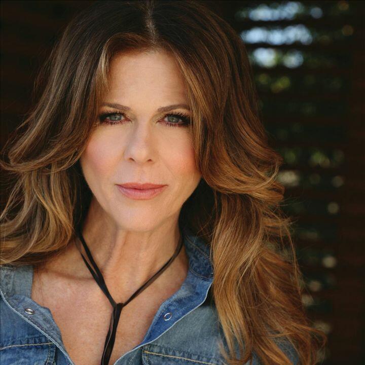Rita Wilson & Sebastián Yatra