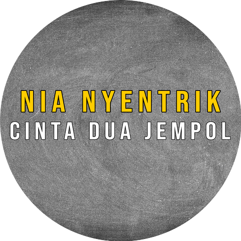 Nia Nyentrik