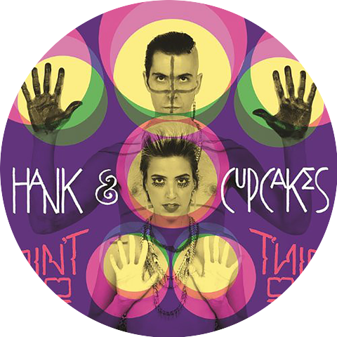 Hank & Cupcakes