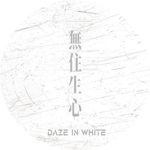 Daze in White