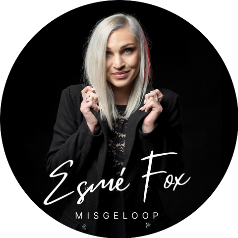 Esmé Fox