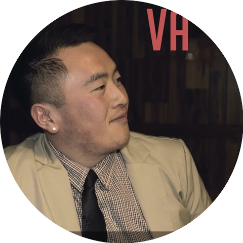Va Moua