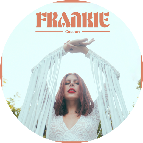 FRANKIE & Frankie Bird