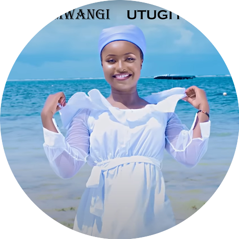 LOISE MWANGI