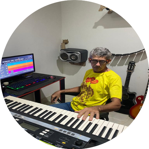 Marcelo J. C. Nascimento