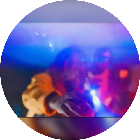 Flym9neyc0untup