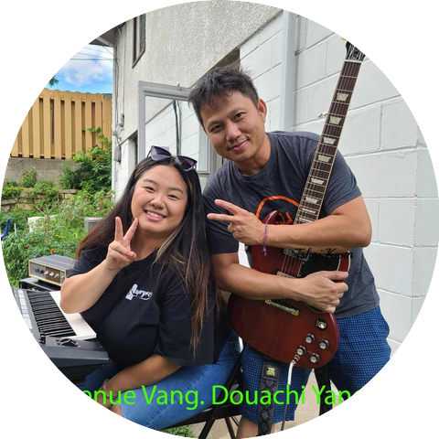 Tong Vang & Douachi Yang