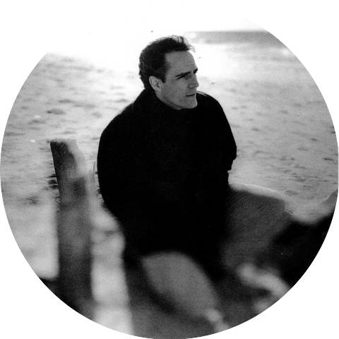 Howard McGillin