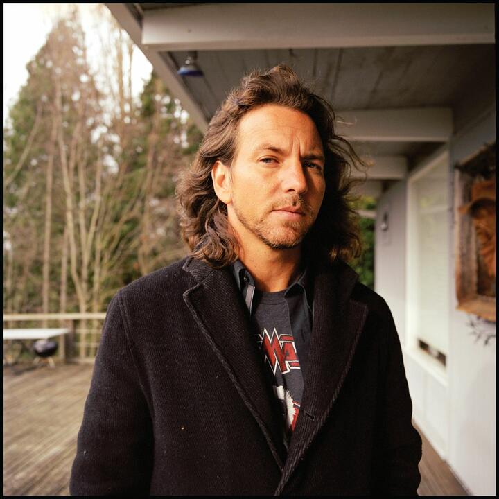 Eddie Vedder & The Million Dollar Bashers