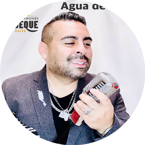 Karlos Terrones "El Jeque de la Salsa"