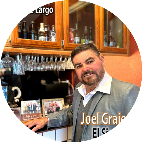 Joel Grajeda El Siervo