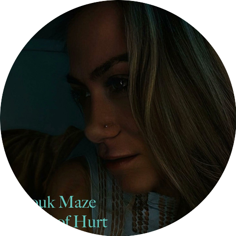 Anouk Maze