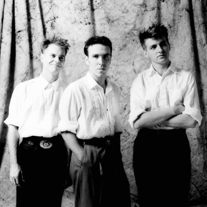 crowded-house-iheart