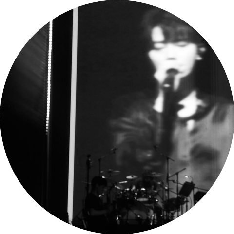 YOUNG Captain & Hooleeger