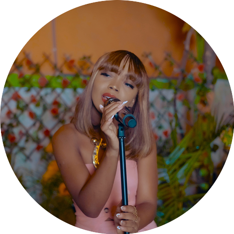Winnie Ofisyèl