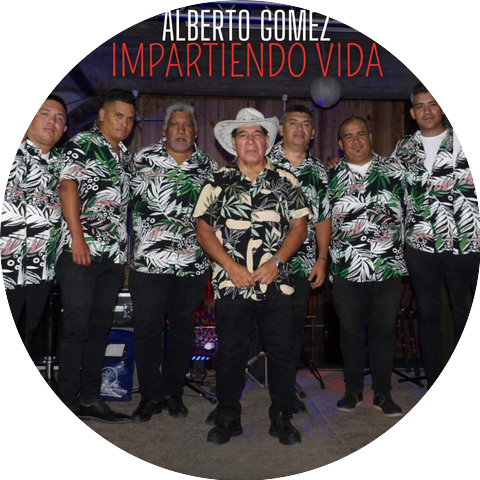 ALBERTO GOMEZ IMPARTIENDO VIDA
