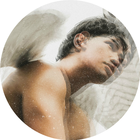 AARON MANIEGO