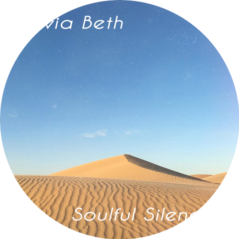 Vivia Beth
