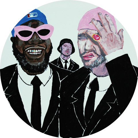 Handsome Gentlemen