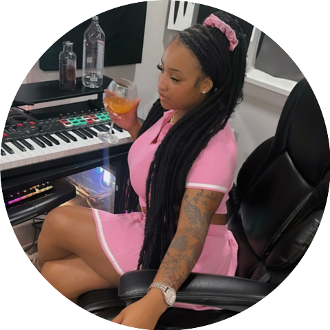 Naveyae Wright
