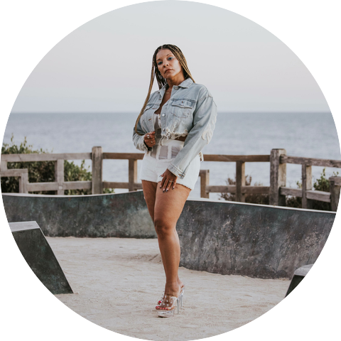 IamJoyeJanine