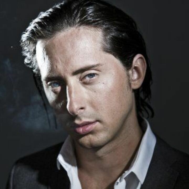 Carl Barât