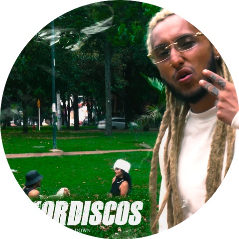 crhis_down